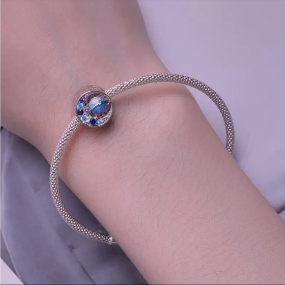 NEW 925 Sterling Silver Celestial Stars and Planet Charm & Silver Bracelet - Picture 2 of 4